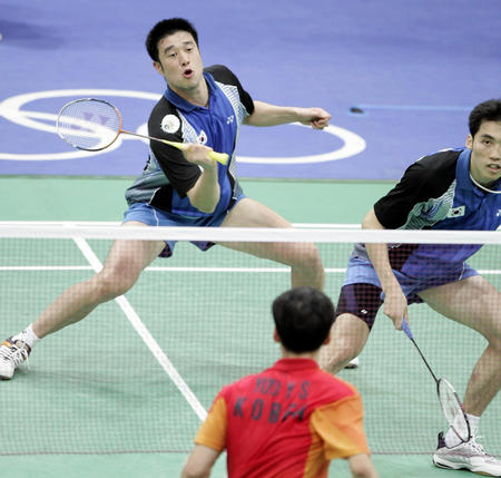 边锋位置在 边锋位置在