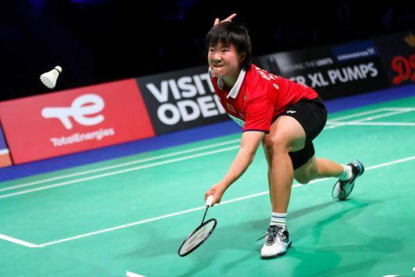 则在经历伤 则在经历伤