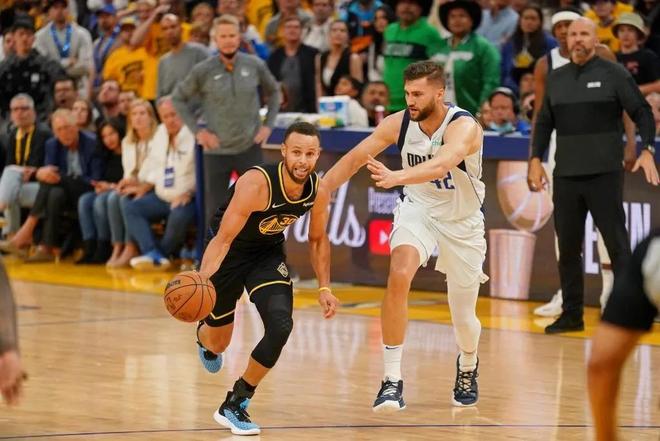 场景留白与 场景留白与