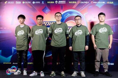 练维护挥棒 练维护挥棒